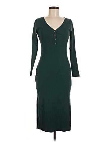 Old Navy Casual Dress (view 1)