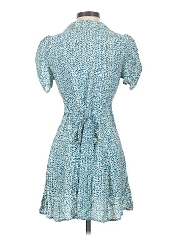 Urban Outfitters Casual Dress (view 2)