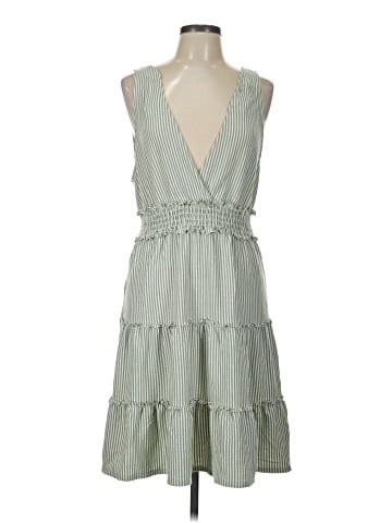 American Eagle Outfitters Casual Dress (view 1)