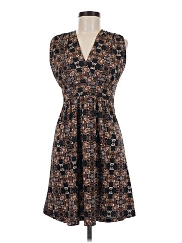 Veronica M. Casual Dress (view 1)
