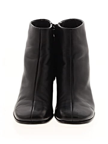 Vince. Ankle Boots (view 2)