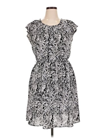 LC Lauren Conrad Casual Dress (view 1)
