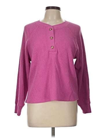 Old Navy Pullover Sweater (view 1)