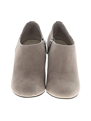 MICHAEL Michael Kors Ankle Boots (view 2)
