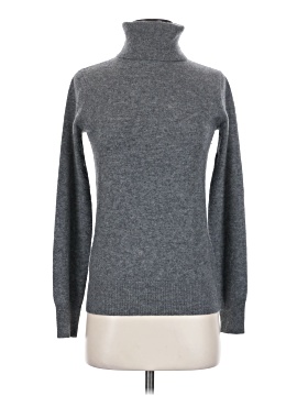 Neiman Marcus Cashmere Pullover Sweater