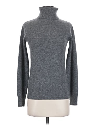 Neiman Marcus Cashmere Pullover Sweater (view 1)
