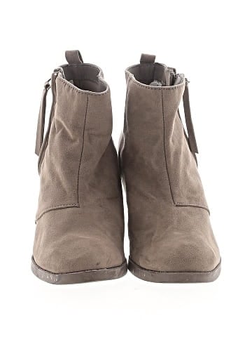 Old Navy Ankle Boots (view 2)