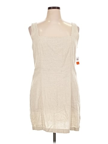 Old Navy Casual Dress (view 1)