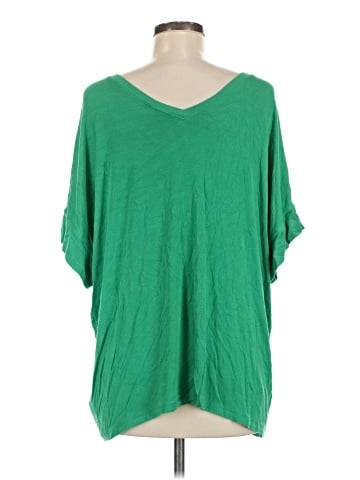 CAbi Short Sleeve Top (view 2)