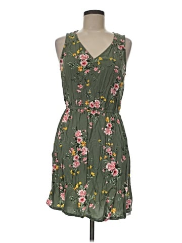 Old Navy Casual Dress (view 1)