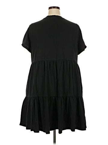 Old Navy Casual Dress (view 2)