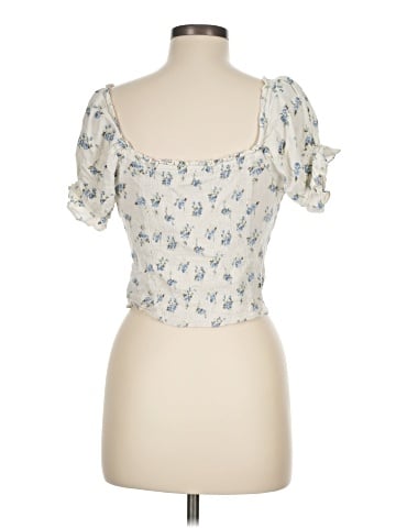 American Eagle Outfitters Short Sleeve Top (view 2)