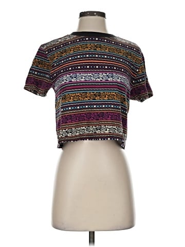 Forever 21 Short Sleeve T-Shirt (view 1)