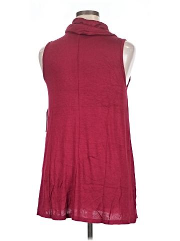 Signature Studio Sleeveless T-Shirt (view 2)
