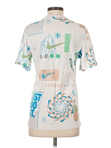 Nike Short Sleeve T-Shirt (view 2)