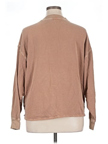 Old Navy Long Sleeve T-Shirt (view 2)