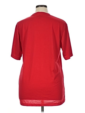 Essentials Short Sleeve T-Shirt (view 2)