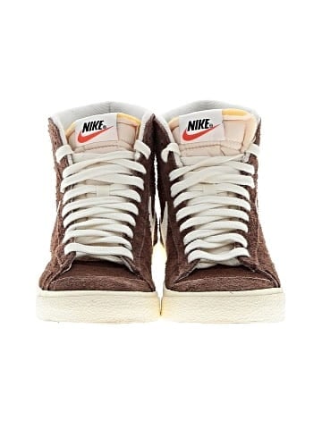 Nike Sneakers (view 2)