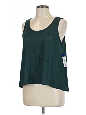 Tresics Tank Top (view 1)