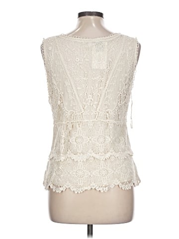 Jennifer Lopez Sleeveless Blouse (view 2)