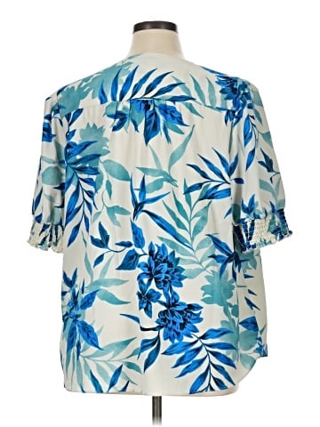 Belle By Kim Gravel Short Sleeve T-Shirt (view 2)