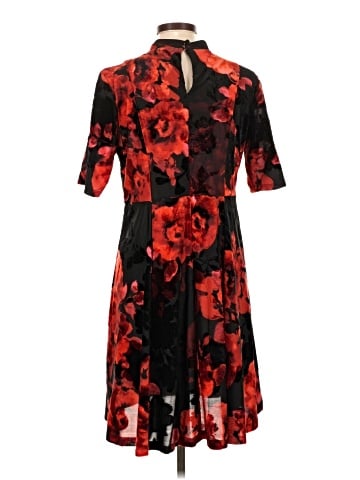 Signature by Robbie Bee Casual Dress (view 2)