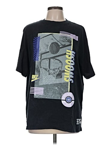 Nike Short Sleeve T-Shirt (view 1)
