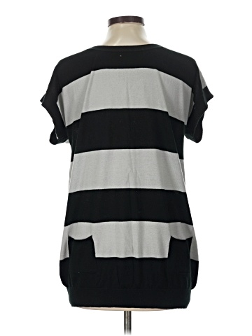 Xhilaration Short Sleeve T-Shirt (view 2)