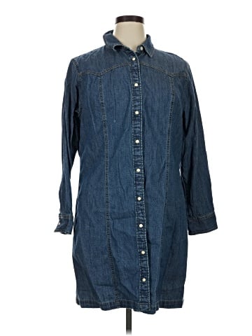 Lee 3/4 Sleeve Button-Down Shirt (view 1)