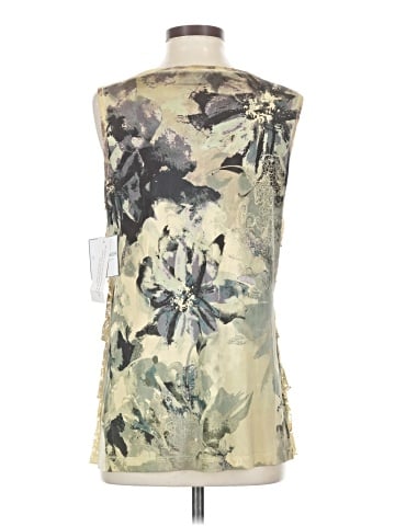 Sag Harbor Sleeveless Top (view 2)