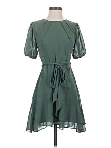 B. Darlin Casual Dress (view 1)