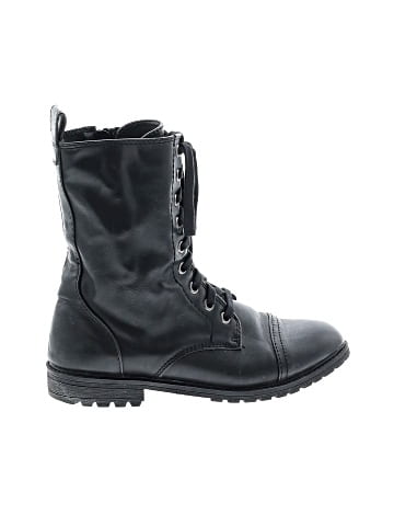 Universal Thread Boots (view 1)