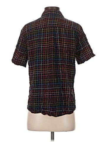 Target Short Sleeve Button-Down Shirt (view 2)