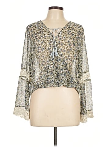 Cupcakes & Cashmere 3/4 Sleeve Blouse (view 1)