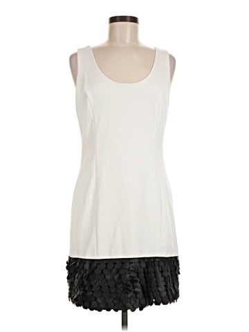 Tinley Road Casual Dress (view 1)