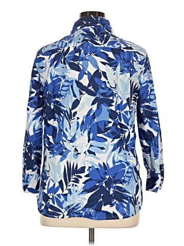 Draper's & Damon's 3/4 Sleeve Button-Down Shirt (view 2)