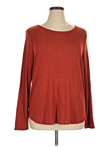 Old Navy Pullover Sweater (view 1)
