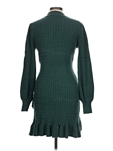Flat White Casual Dress (view 2)
