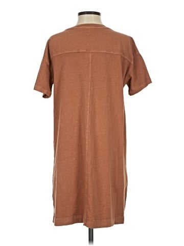 Old Navy Casual Dress (view 2)