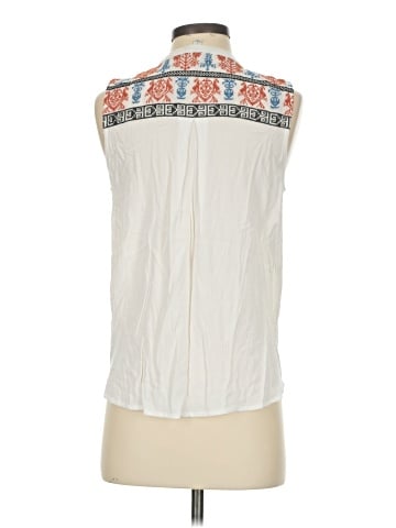 Umgee Sleeveless Blouse (view 2)