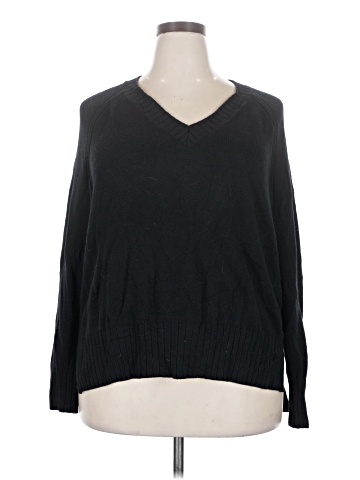 Old Navy Pullover Sweater (view 1)