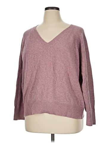 Old Navy Pullover Sweater (view 1)
