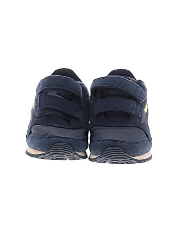 Puma Sneakers (view 2)