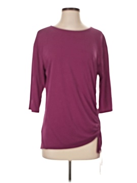 Green Envelope 3/4 Sleeve Top
