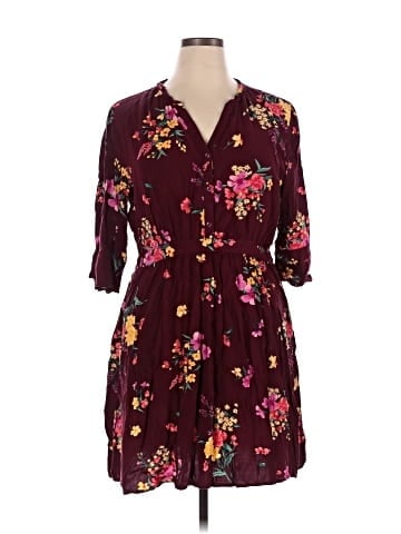 Old Navy Casual Dress (view 1)