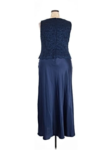 Alex Evenings Cocktail Dress (view 2)