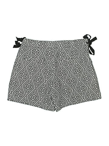 Gap Shorts (view 2)