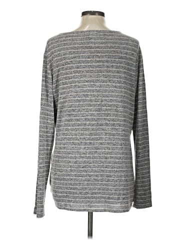 Max & Mia Pullover Sweater (view 2)