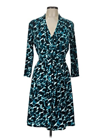 Liz Claiborne Casual Dress (view 1)