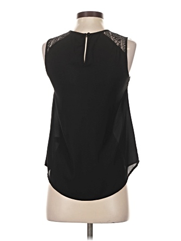 Fun2Fun Sleeveless Blouse (view 2)